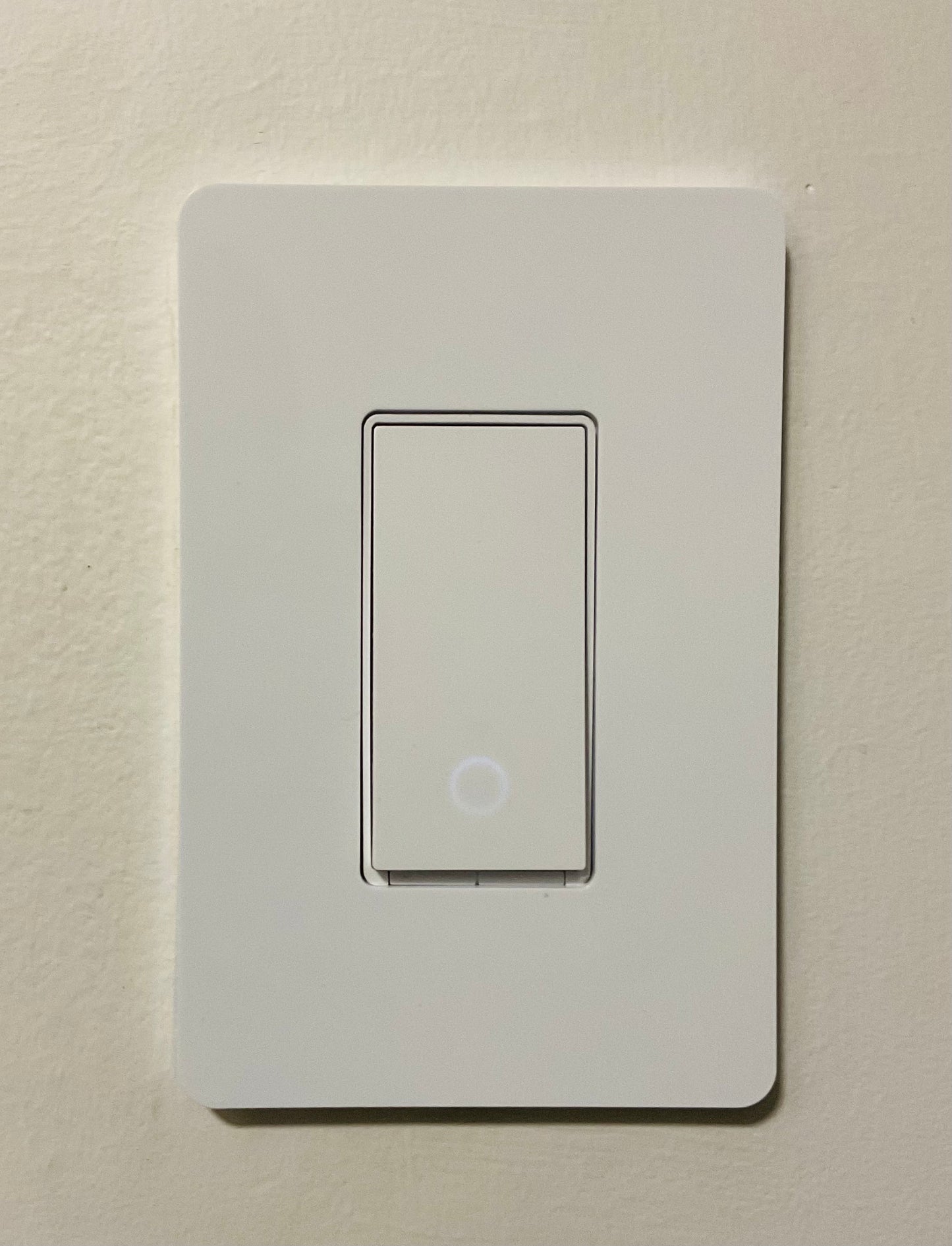 Smart Light Switch  In-Wall Installation Single Pole WiFi Light Switch Works with Alexa Google Assistant Apple Siri
