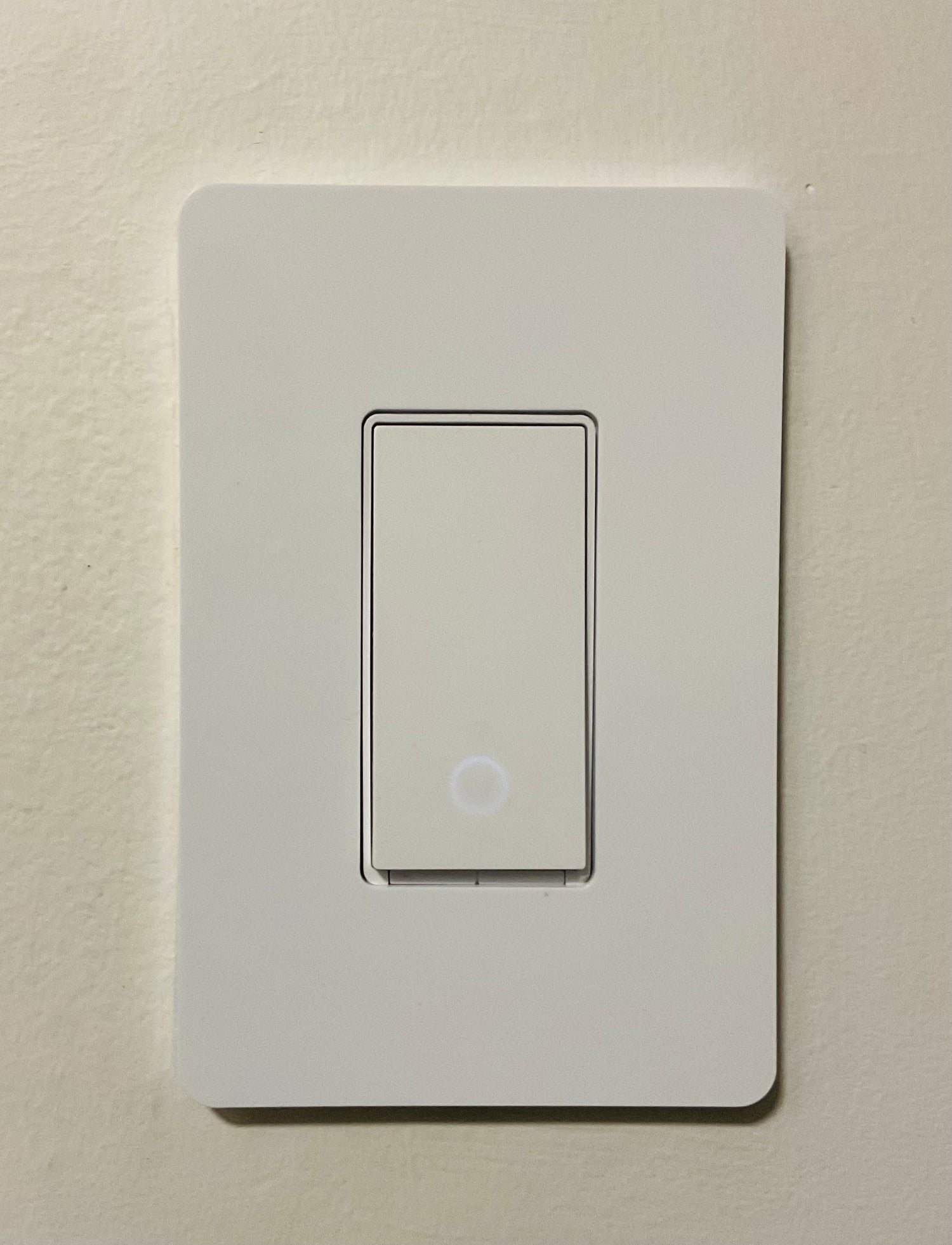 Smart Light Switch  In-Wall Installation Single Pole WiFi Light Switch Works with Alexa Google Assistant Apple Siri